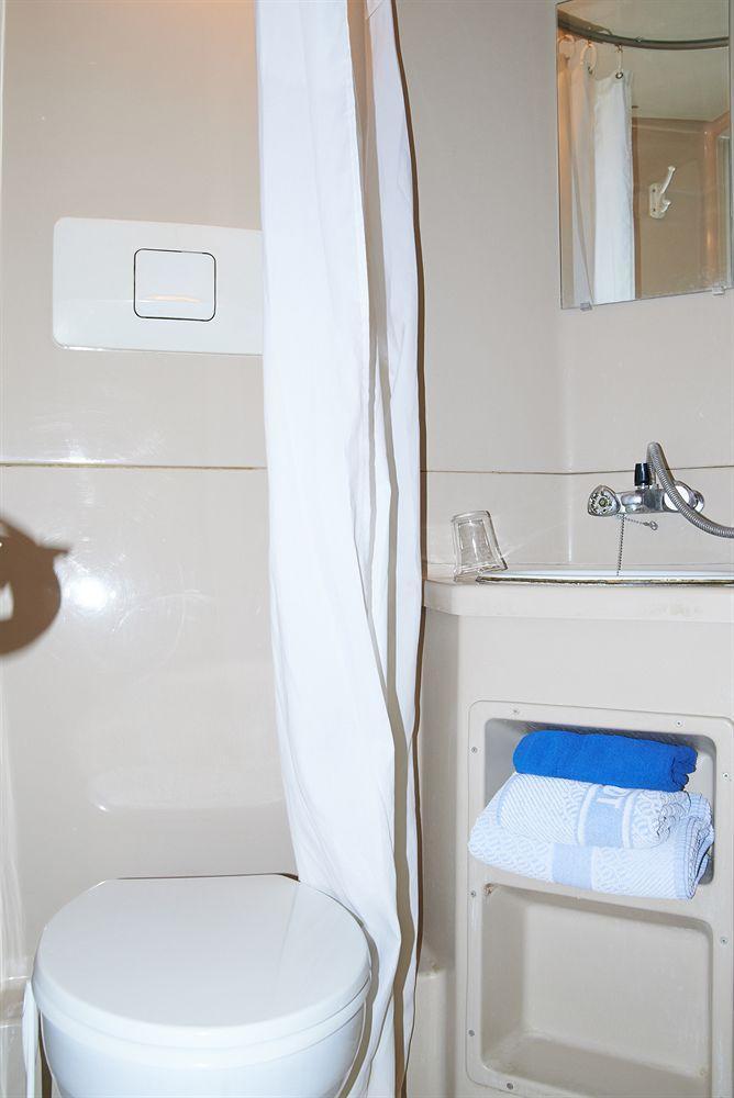 Hotel Maillot Neuilly-sur-Seine Exteriör bild
